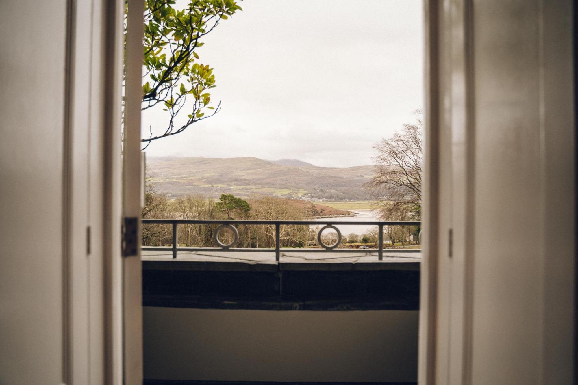 Portmeirion Village & Castell Deudraeth بورثمادوج المظهر الخارجي الصورة