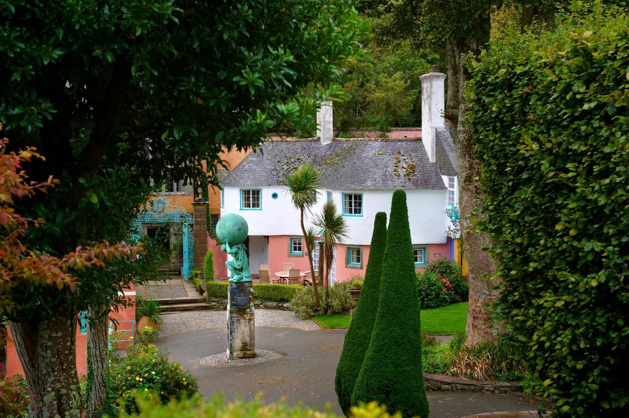 Portmeirion Village & Castell Deudraeth بورثمادوج المظهر الخارجي الصورة